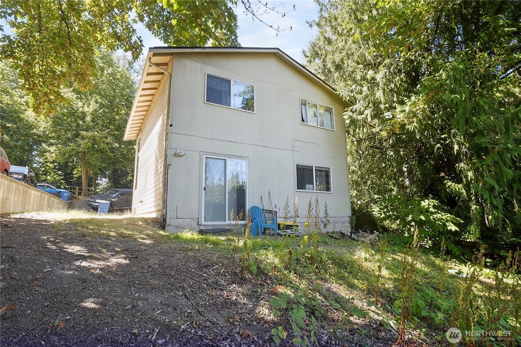 Photo of 10616 Roosevelt Way NE, Seattle, WA 98125 (MLS # 2563703)