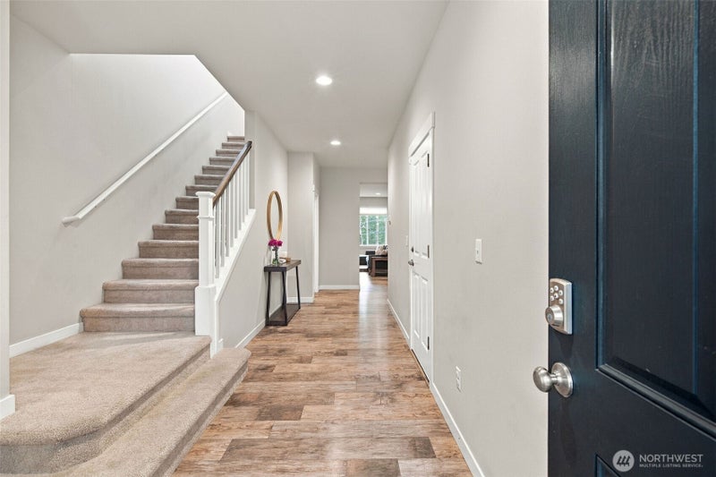 3310 103rd Drive NE