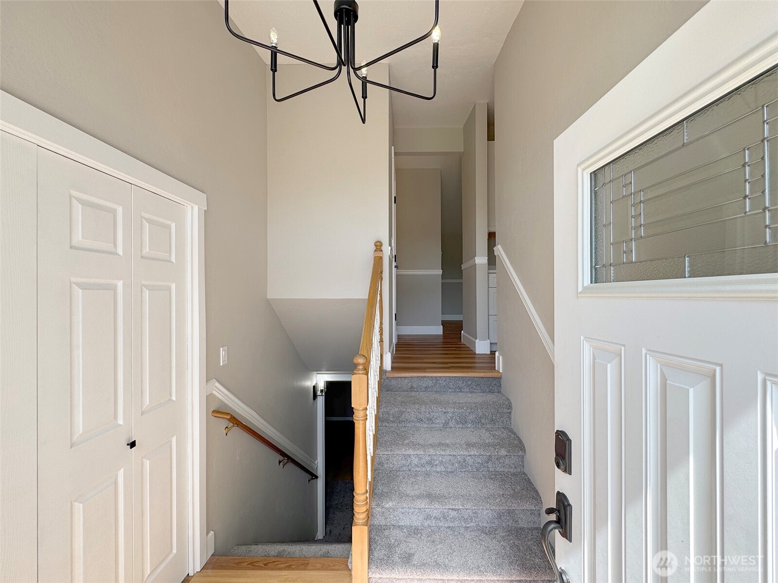 1538 W 12th Street