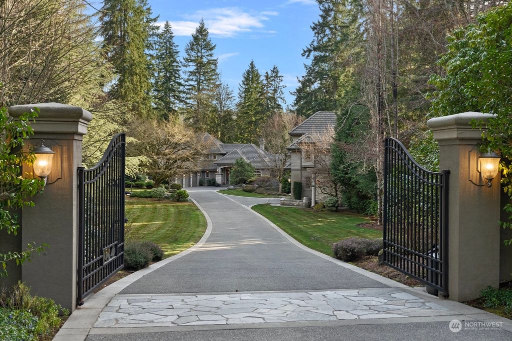 Photo of 22321 NE 140th Way, Woodinville, WA 98077 (MLS # 2211454)