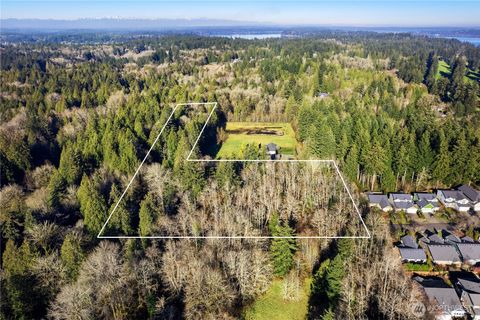 Photo of 3133 32nd Avenue NW, Olympia, WA 98502 (MLS # 2505320)