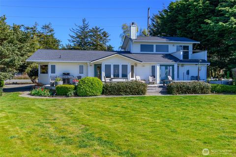 Photo of 1889 West Beach Road, Oak Harbor, WA 98277 (MLS # 2507022)