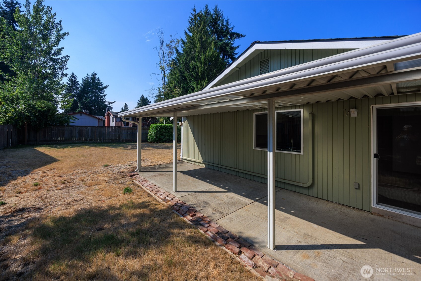 University Place, Washington 98467, United States, 3 Bedrooms Bedrooms, ,2 BathroomsBathrooms,Residential,Pending,223226