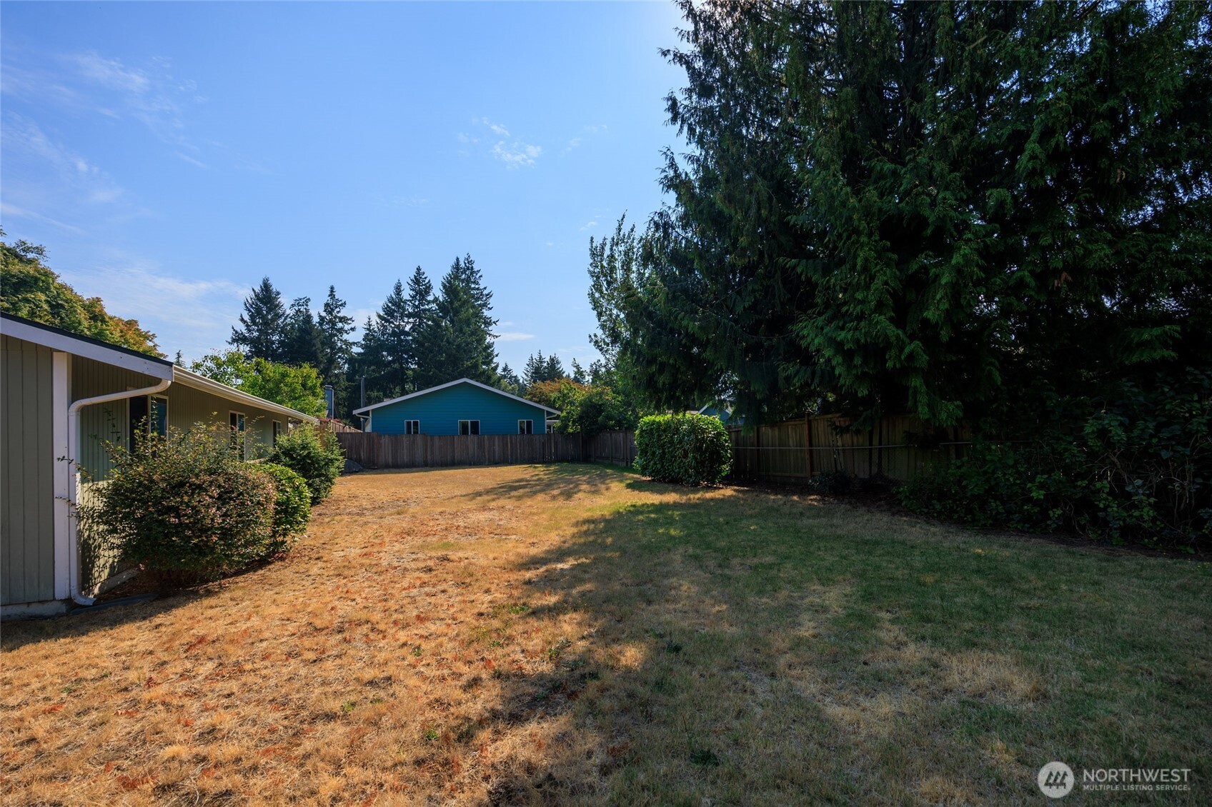 University Place, Washington 98467, United States, 3 Bedrooms Bedrooms, ,2 BathroomsBathrooms,Residential,Pending,223226