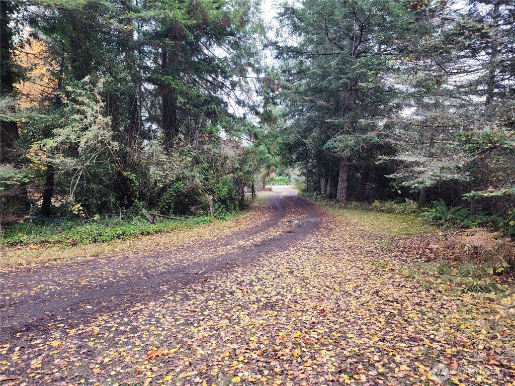 Photo of 1844 Monroe Rd Rd, Port Angeles, WA 98362 (MLS # 2443901)
