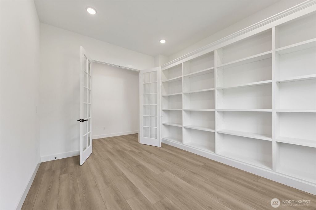 Photo of 10610 134th Drive NE #111, Lake Stevens, WA 98258 (MLS # 2380387)