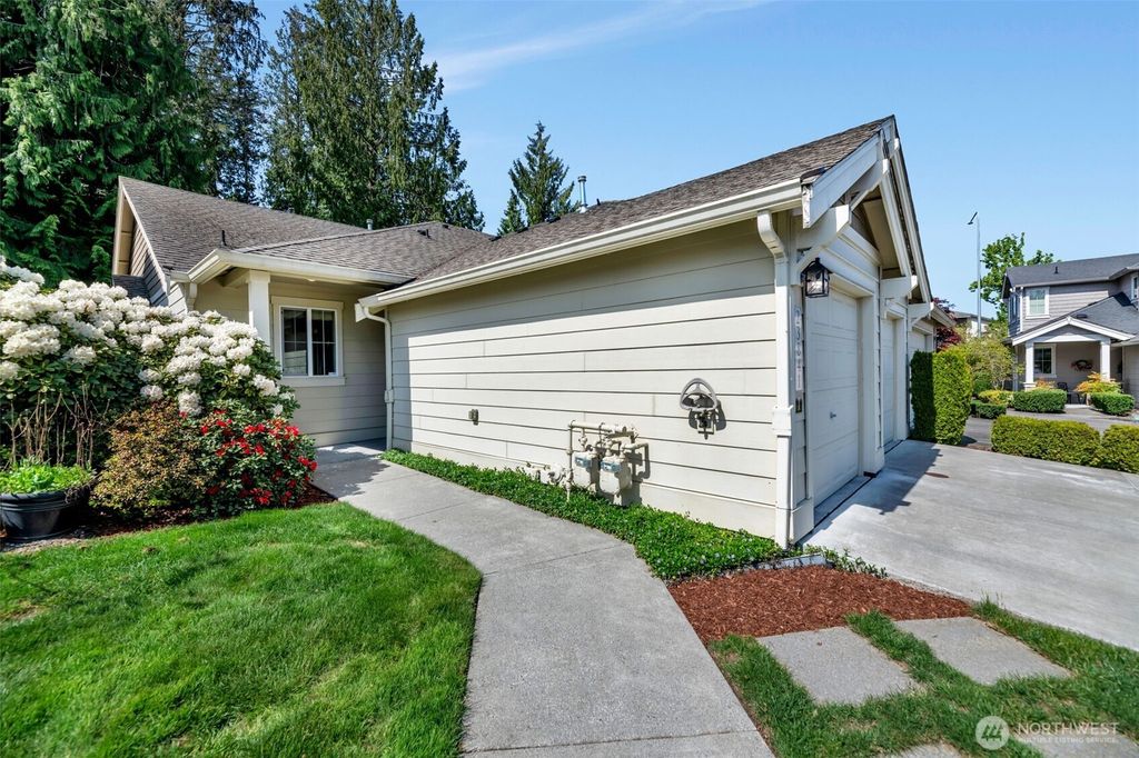 Photo of 23841 NE 112th Circle #1, Redmond, WA 98053 (MLS # 2357642)