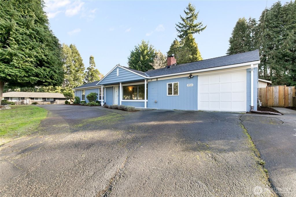 Photo of 19504 3rd Avenue S, Des Moines, WA 98148 (MLS # 2468334)