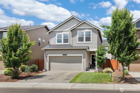 Photo of 18708 Emmons Court E, Puyallup, WA 98374 (MLS # 2547507)