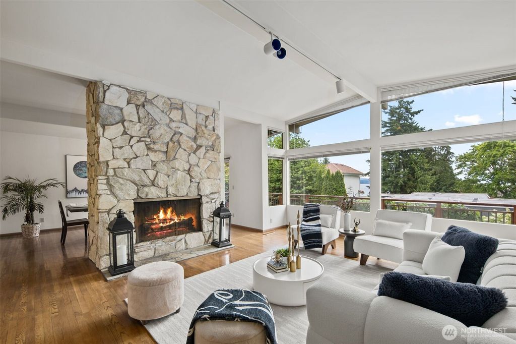 Photo of 3015 44th Avenue W, Seattle, WA 98199 (MLS # 2399161)