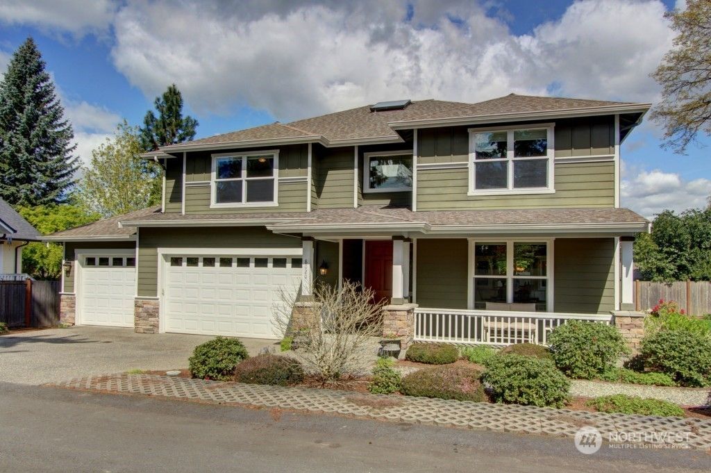 Photo of 8020 126th Avenue NE, Kirkland, WA 98033 (MLS # 2247218)