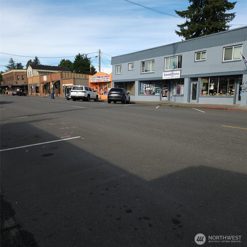 415 Main Street