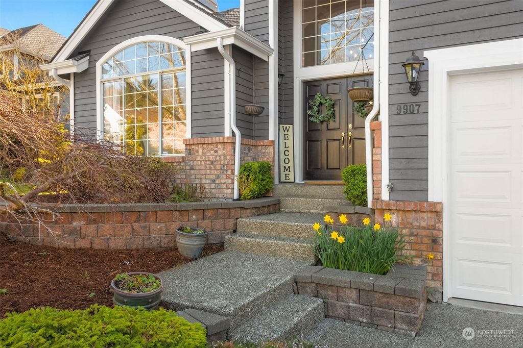 Photo of 9907 NE 155th St, Bothell, WA 98011 (MLS # 2212655)