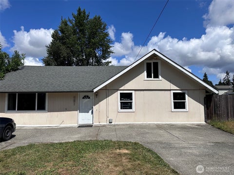 Photo of 201 123rd Street E, Tacoma, WA 98445 (MLS # 2528529)
