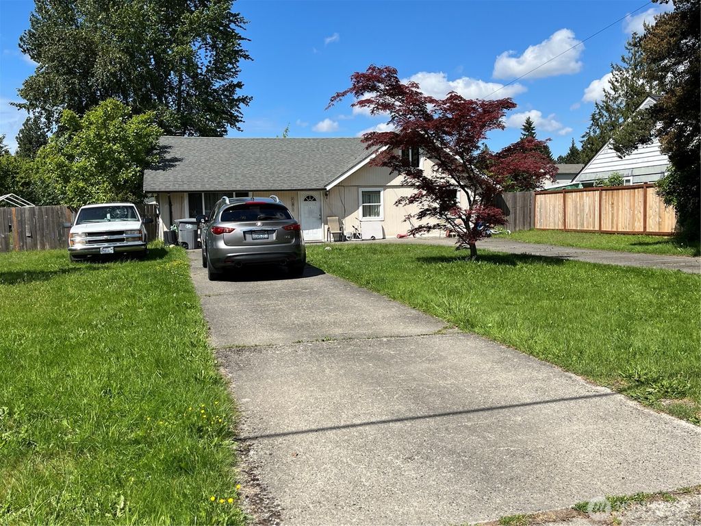 Photo of 201 123rd Street E, Tacoma, WA 98445 (MLS # 2528529)