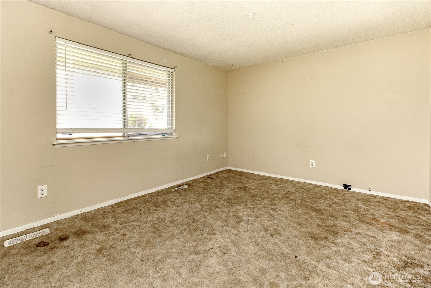 8317 S Sheridan Avenue