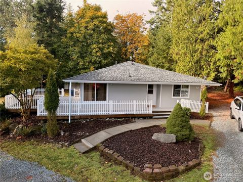 24 Makah Way La Conner WA 98257