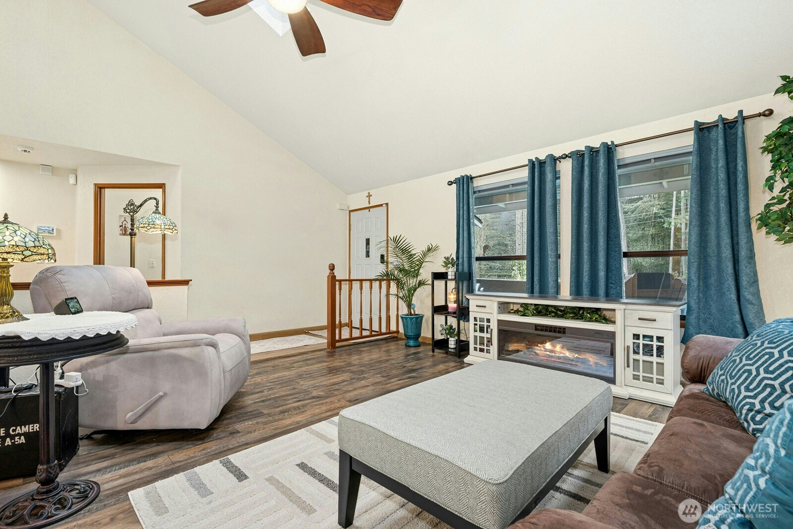 777 SE Lakeway Boulevard