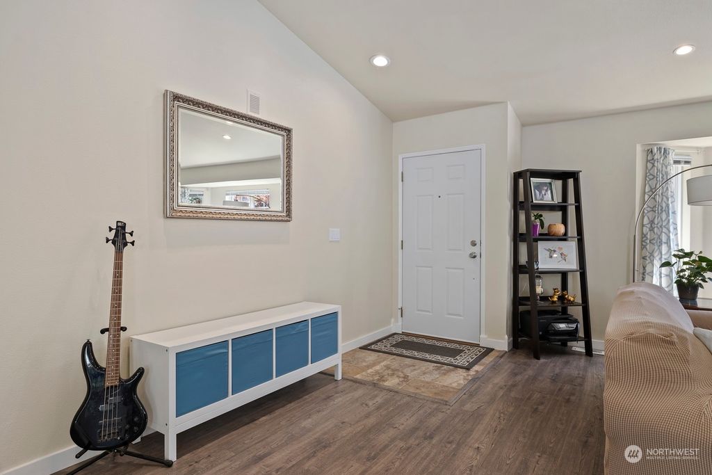 Photo of 14008 SE 188th Way, Renton, WA 98058 (MLS # 2018114)