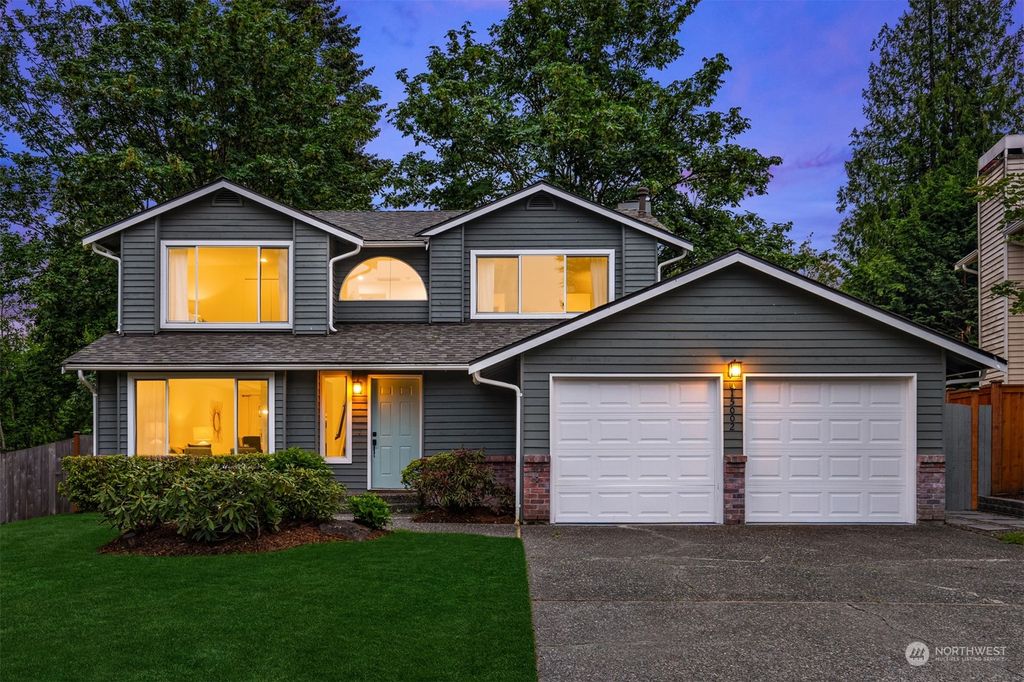 Photo of 15002 87th Avenue NE, Kenmore, WA 98028 (MLS # 2247505)