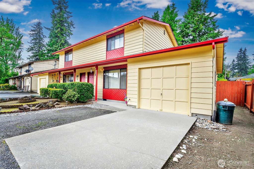 Photo of 6708 Beverly Boulevard, Everett, WA 98203 (MLS # 2359272)
