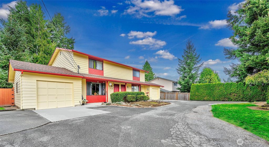 Photo of 6708 Beverly Boulevard, Everett, WA 98203 (MLS # 2359272)