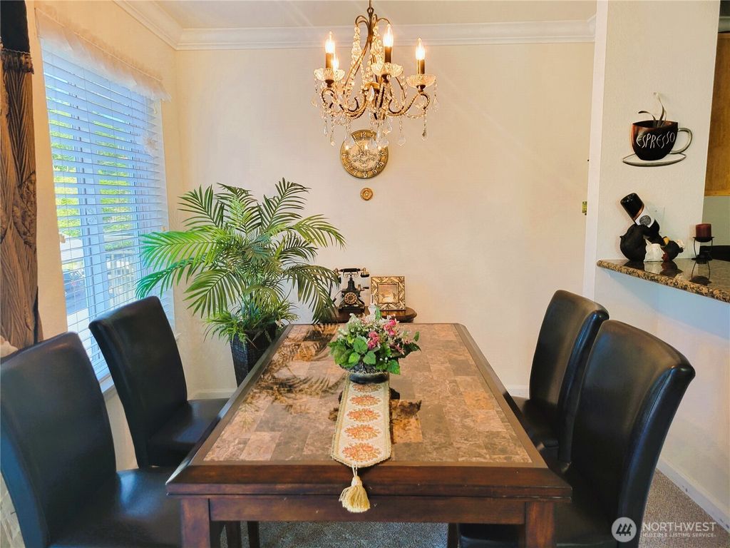 Photo of 31500 33rd Place SW #H101, Federal Way, WA 98023 (MLS # 2385960)