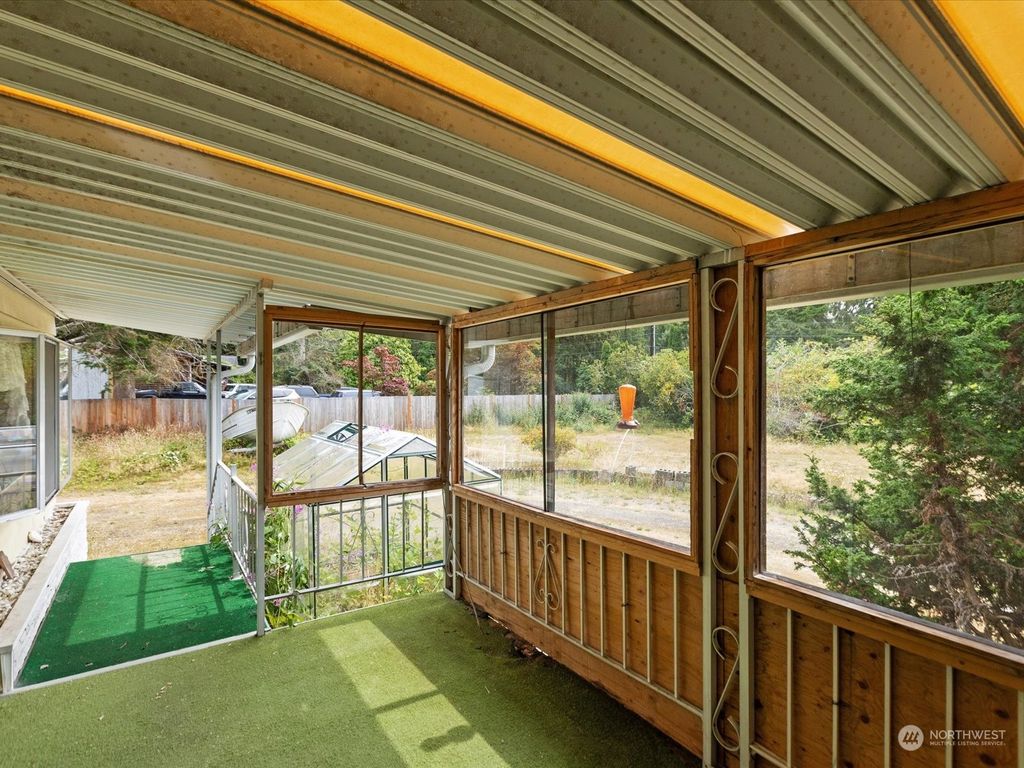 Photo of 14023 44th Street SE, Snohomish, WA 98290 (MLS # 2281588)
