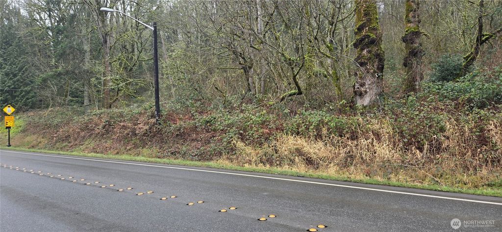 Photo of 70 Lakemont Boulevard SE, Bellevue, WA 98006 (MLS # 2403505)