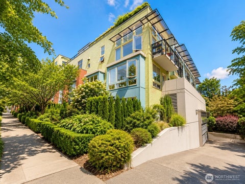 Photo of 4422 Bagley Avenue N #204, Seattle, WA 98103 (MLS # 2547585)
