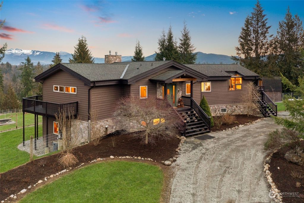 Photo of 13131 227th Avenue SE, Monroe, WA 98272 (MLS # 2030345)