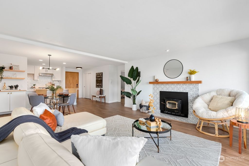 Photo of 9710 Greenwood Avenue N #301, Seattle, WA 98103 (MLS # 2326784)