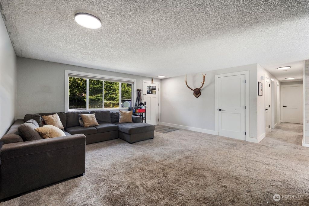 Photo of 22704 121st Drive NE, Arlington, WA 98223 (MLS # 2276908)