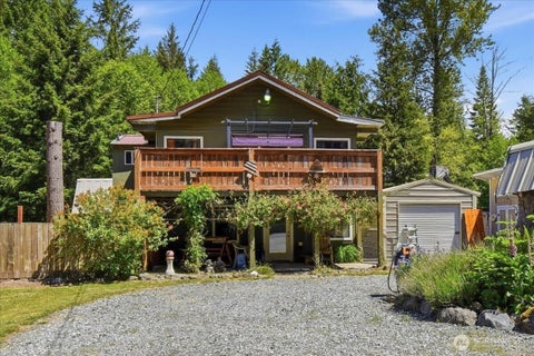 Photo of 116 Mountain View Drive N, Ashford, WA 98304 (MLS # 2529074)