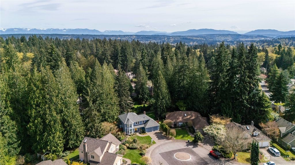 Photo of 14128 177th Avenue NE, Redmond, WA 98052 (MLS # 2220194)