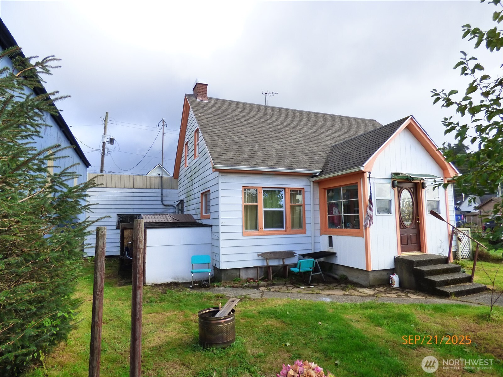 1309 Riverside Avenue