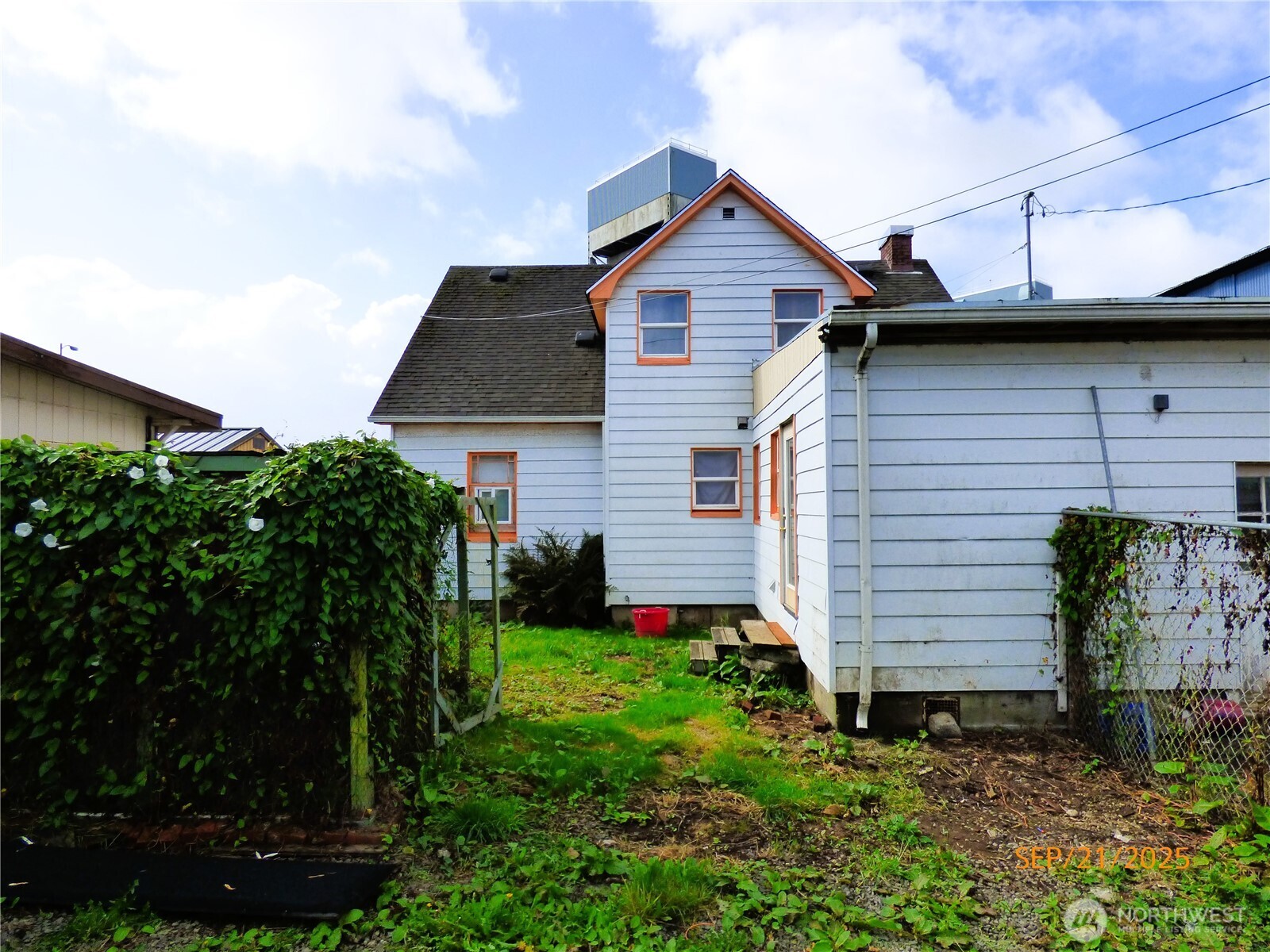 1309 Riverside Avenue