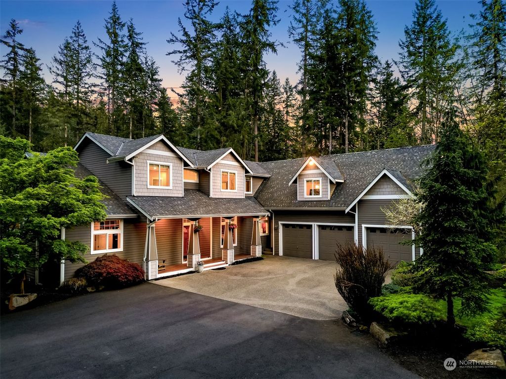 Photo of 22914 240th Avenue SE, Maple Valley, WA 98038 (MLS # 2064717)