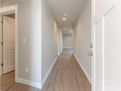 Photo of 2322 2nd Street SE, East Wenatchee, WA 98802 (MLS # 2440904)