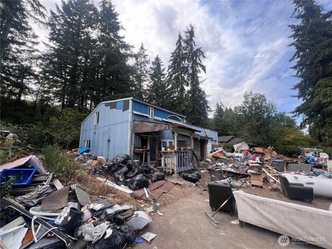 5311 Beach Drive Bremerton WA 98406
