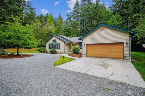 A home in Fox Island