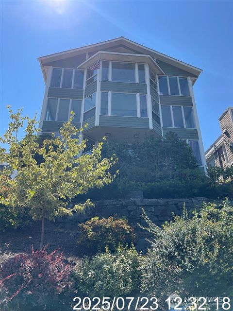 Photo of 2314 N 31st Street, Tacoma, WA 98403 (MLS # 2423276)