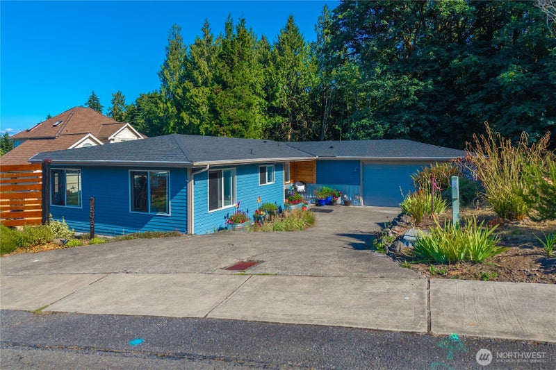 7598 E Alki View Court