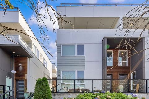 Photo of 2212 Franklin Ave E Ave #A, Seattle, WA 98102 (MLS # 2430742)