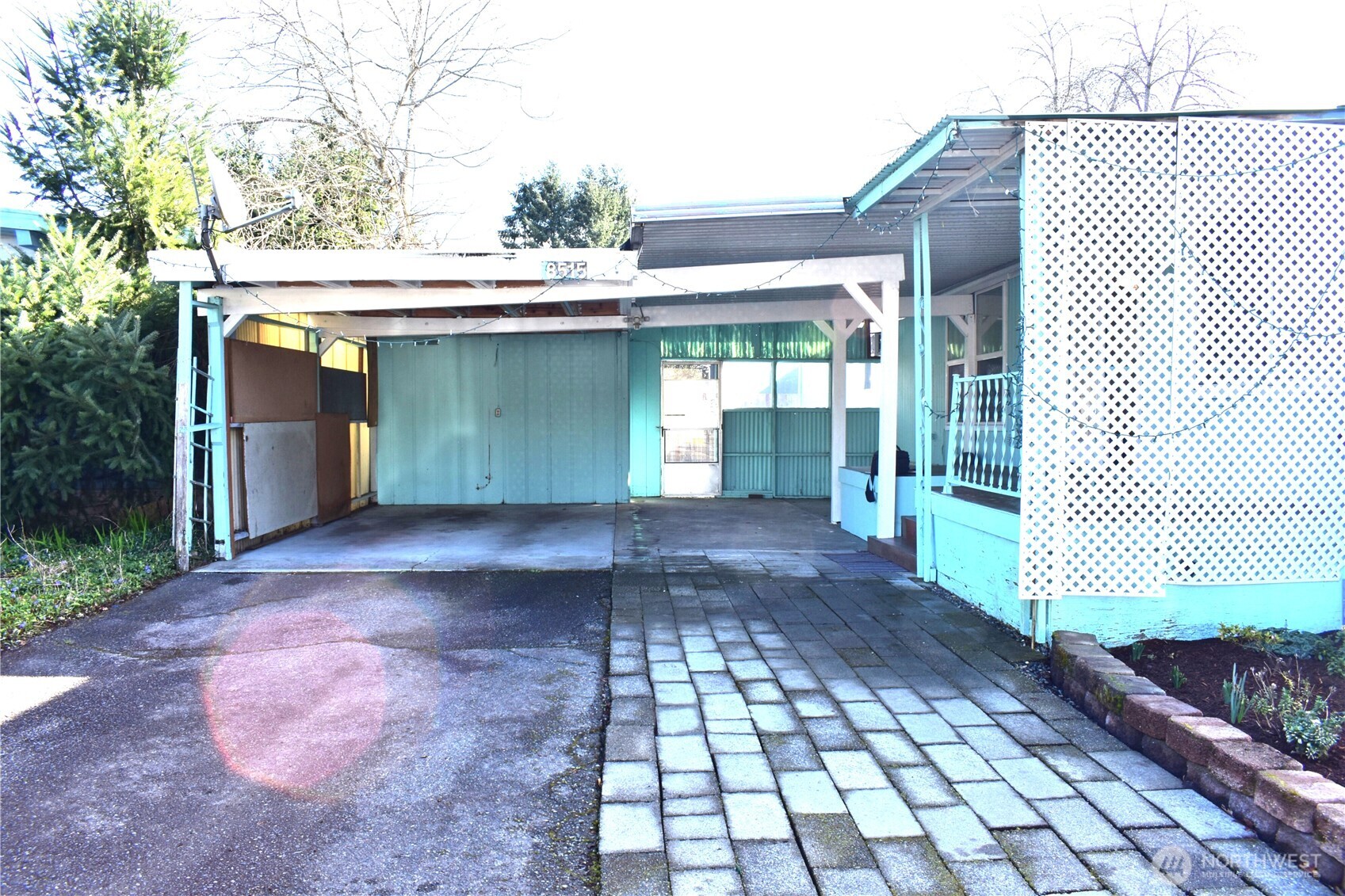 8515 31st Avenue Ct S 37