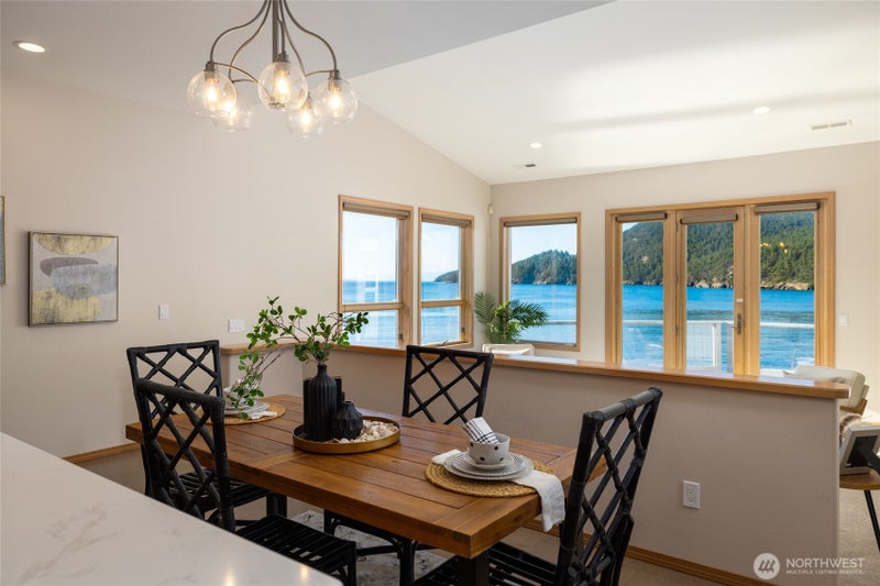 2401 Skyline Way 203E