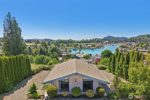 Photo of 224 Skagit Way, La Conner, WA 98257 (MLS # 2550063)