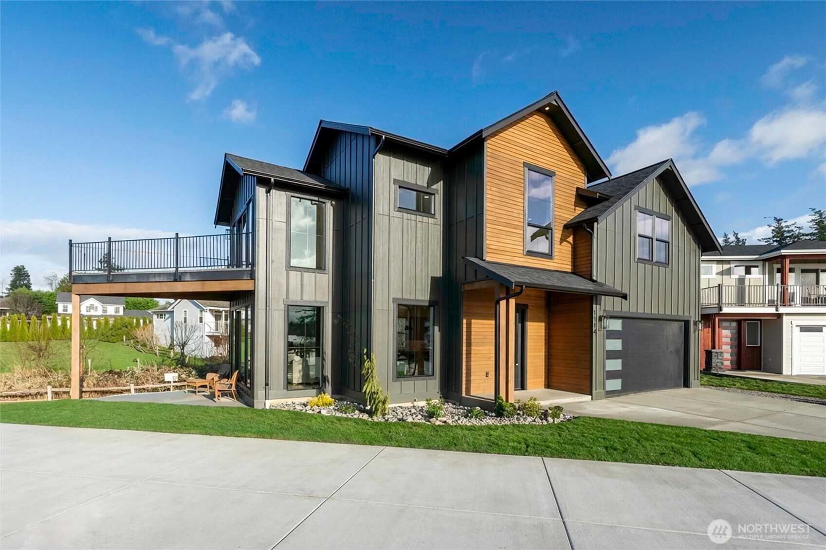 1114 Leighton Street