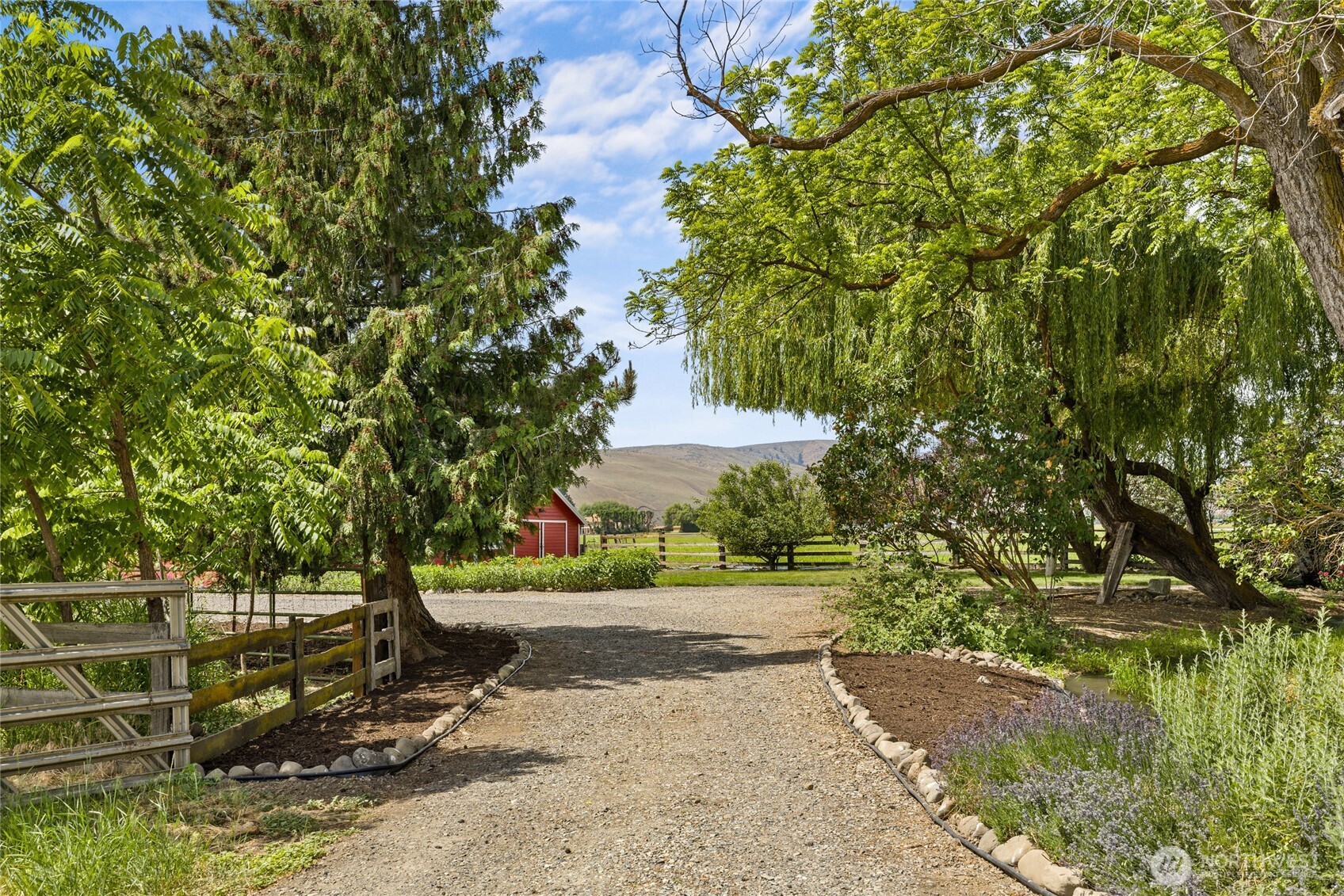 3483 Brown Road