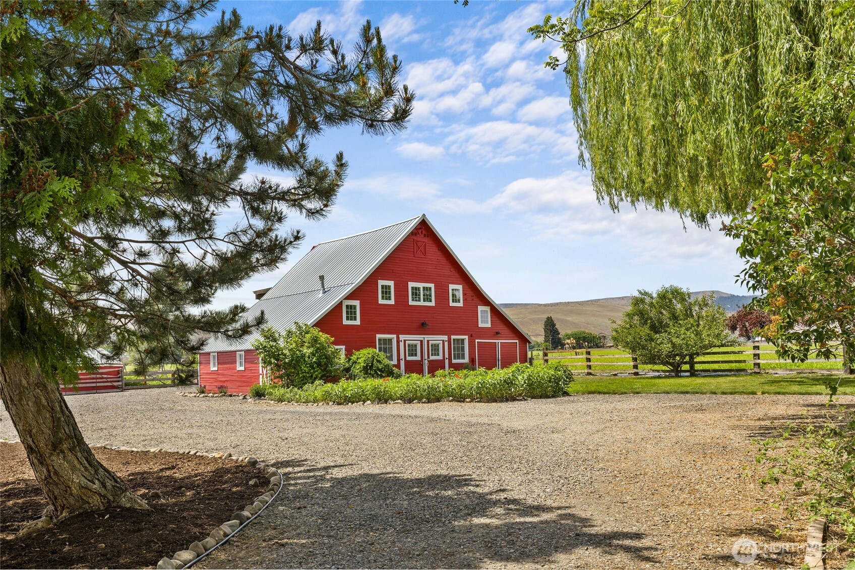 3483 Brown Road